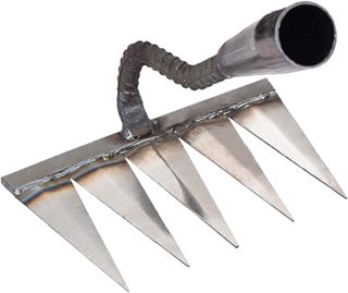 Rateau Jardin, Rateau de Désherbage 6 Dents en Acier, Outillage de Jardin à Main, Scarificateur Manuel Gazon, Houe Jardinage, Outils Jardinage pour Semer, Désherber, Ameublissement du Sol (sans bâton)