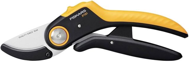 Fiskars Sécateur à Enclume, Plus PowerLever, P741, Pour Bois Sec et Dur, Revêtement Antiadhésif, Lames en Acier Inoxydable, Longueur : 22,1 cm, Noir/Orange, 1057171