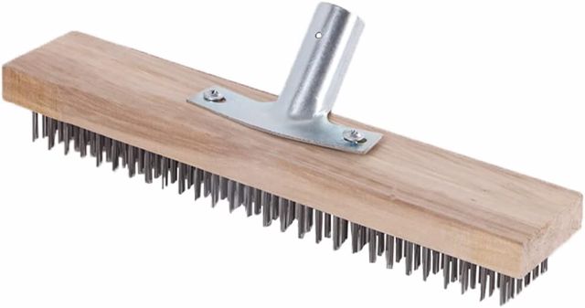 Balai Métallique 30cm avec Prise pour Manche en Bois, Balai de Jardin en Métal pour Enlever la Mousse du Jardin, Mauvaises Herbes, Taches Tenaces