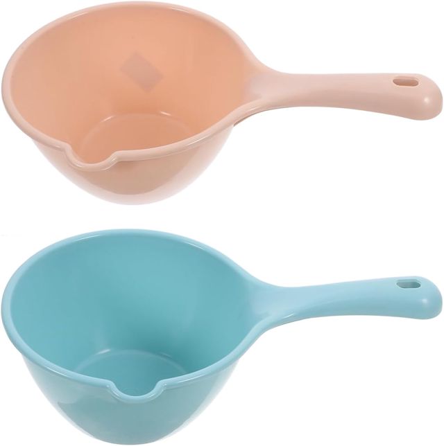 Lot de 2 louches à eau en plastique avec trous de suspension, poignée ergonomique pour cuisine, baignoire, douche et arrosage du jardin