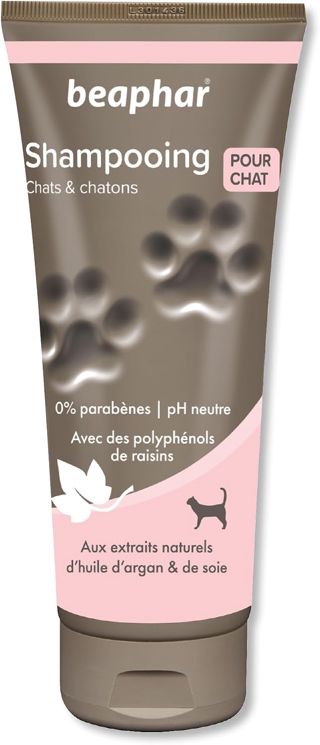 BEAPHAR – Shampoing Premium pour Chat & Chaton – Aux extraits naturels de Thé Blanc & de Soie – Nettoie en Douceur – Facilite Le démêlage, Pelage Doux et Souple – pH Neutre & sans parben – 200ml