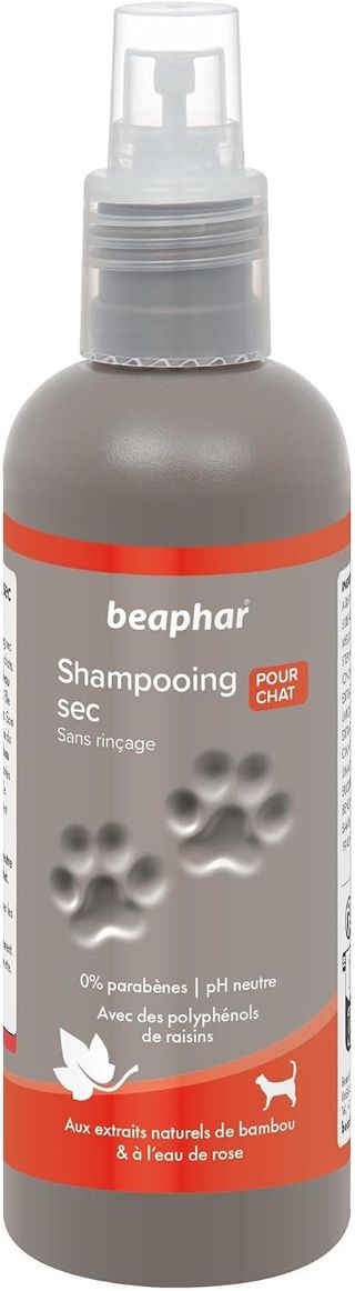BEAPHAR – Shampoing Sec Premium ultra-doux et parfumé pour chat – Aux extraits naturels de Bambou & d’eau de Rose – Revitalise et rafraîchit le pelage – Limite l’excès de sébum – Sans rinçage – 200 ml