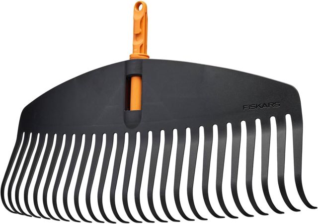 Fiskars OneClick Râteau à Feuilles L, Large Balai en Éventail pour Grandes Surfaces, Changement Facile en Un Seul Clic, Largeur : 51 cm, Noir/Orange, 1080673