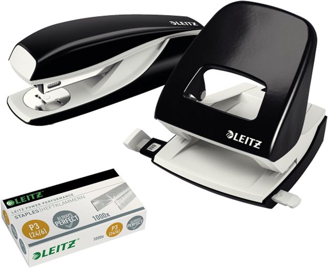 Leitz 5008 NeXXt Series Perforatrice de bureau en métal jusqu'à 30 feuilles / kit combiné avec agrafeuse + 1000 agrafes supplémentaires (noir)