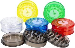 EUROGROW - Grinder plastique - Pack de 6 unités - Grinder de 3 pièces 60 mm - Hachoir à herbes - Moulin à épices en plastique parfait pour les cadeaux.