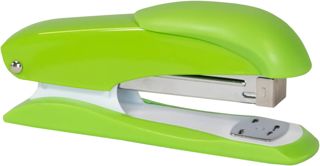 Idena 11543 - Agrafeuse 13 cm, 50 agrafes 24/6 incluses, vert, pour 20 feuilles, 1 pièce
