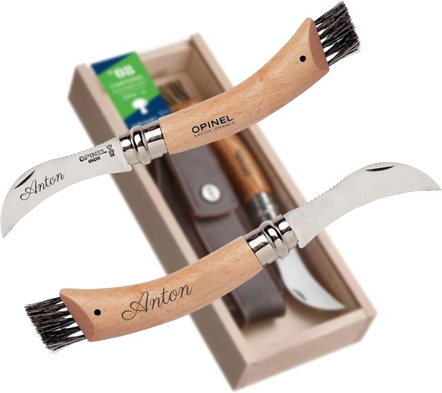 OPINEL Couteau à champignons N°08 avec brosse – Gravure – Coffret cadeau avec étui | Pour cueilleurs de champignons & amoureux de la nature | Bois de chêne