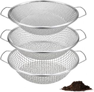 BRGD Lot de 3 Tamis de Terre de Jardin avec Poignée, Filtre à Compost en Métal avec Maille de 2 mm, 6 mm, 10 mm pour Sable, Graines, Terre, Compost, Pierres, Mauvaises Herbes