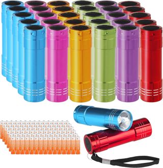 KunHe Lot de 30 Mini Lampes de Poche LED en Aluminium, Lampe Torche Enfant avec 90 Piles AAA Fournies, 100 Lumens, 6 Couleurs, Petite Lampe Portable pour Fêtes Groupes Camping Urgence