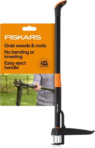 Fiskars Outil d'arrache-mauvaises herbes, 4 griffes dentelées, acier inoxydable, retrait permanent, la plate-forme de pied renforcée pénètre les sols durs, poignée ergonomique et décalée, 99,1 cm