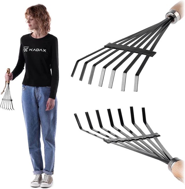 KADAX Petit râteau en métal, râteau avec manche en bois, râteau à feuilles, râteau à gazon pour jardin, râteau de jardin, râteau à main, petit éventail (7 dents) K3502