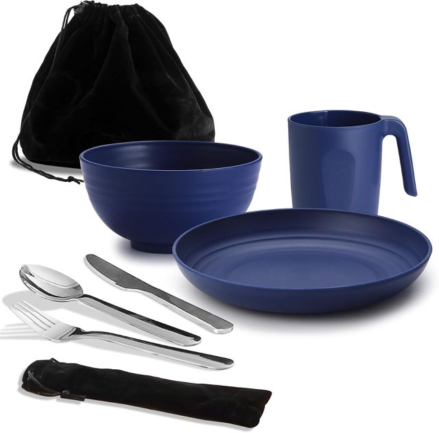 Kit d'ustensiles de Camping Reanea amping Mess pour Voyage, Camping, Pique-Nique, Plein air, équipement de Camping Comprenant Couteau, cuillère, Fourchette, Couverts, Tasse, Bol, Assiette, Essentiel