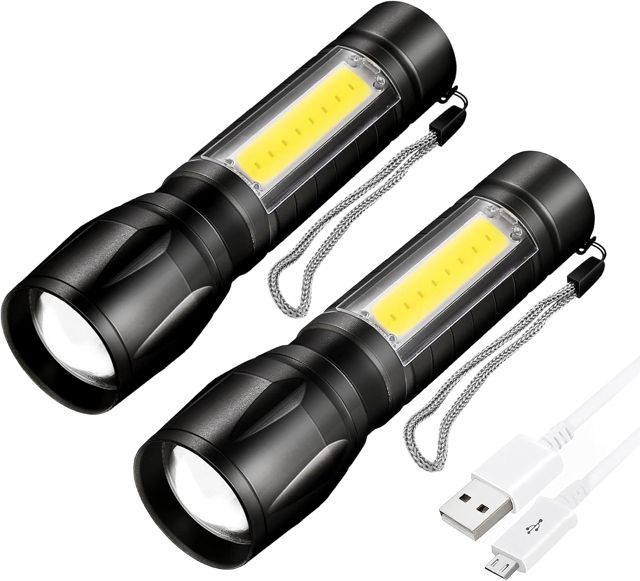 Lampe torche LED rechargeable, lampe torche super lumineuse à focalisation réglable, 3 modes d'éclairage, longue durée de vie de la batterie, lampe de poche étanche de taille de poche pour coupures de