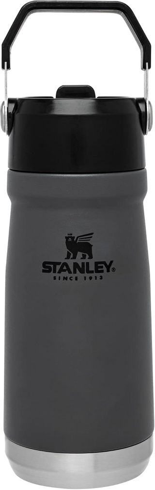 STANLEY IceFlow Carafe d'eau en acier inoxydable avec paille, bouteille d'eau isotherme pour la maison et le bureau, gobelet réutilisable avec rabat anti-fuite, gris anthracite, 500 ml