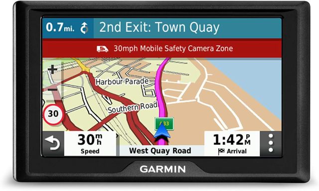 Garmin Drive 52 UK MT-S GPS de 12,7 cm avec mises à Jour des Cartes pour Le Royaume-Uni et l'Irlande, la caméra de Circulation en Direct et Les alertes de Conduite